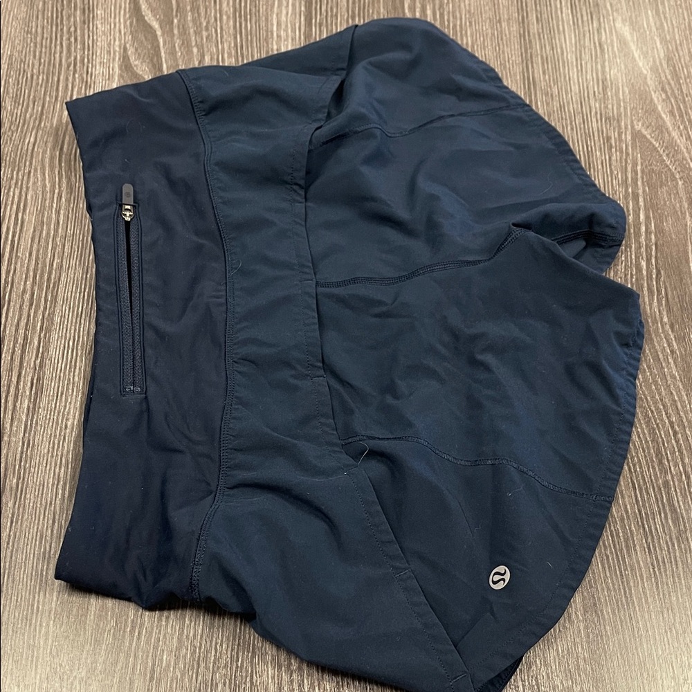 Lululemon high rise speed up shorts navy blue 4” sz 4
